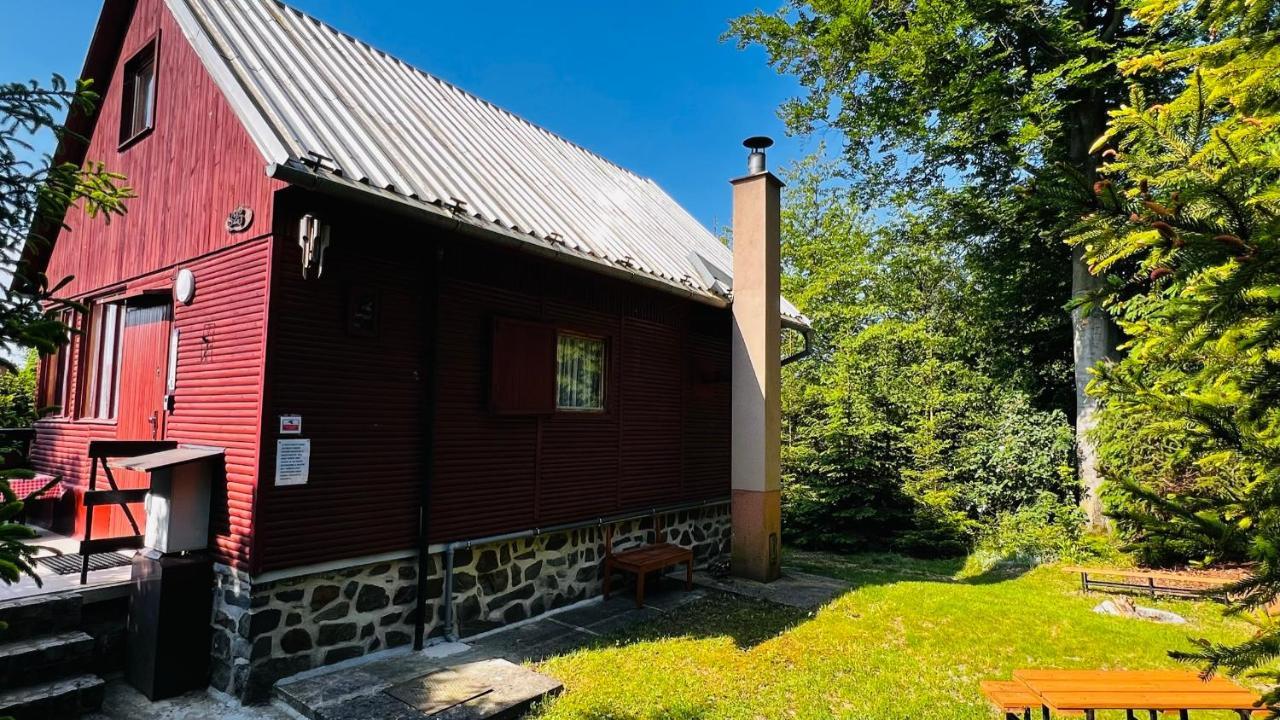 Chata Jedovnice Zewnętrze zdjęcie